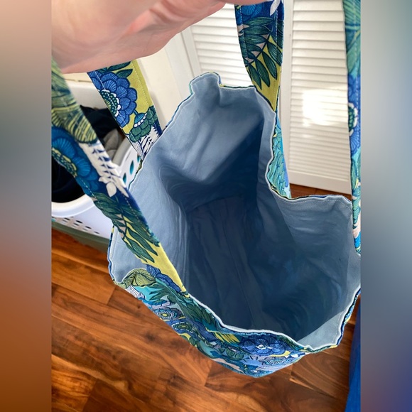 Handmade Floral Tote Bag Purse - Picture 3 of 4